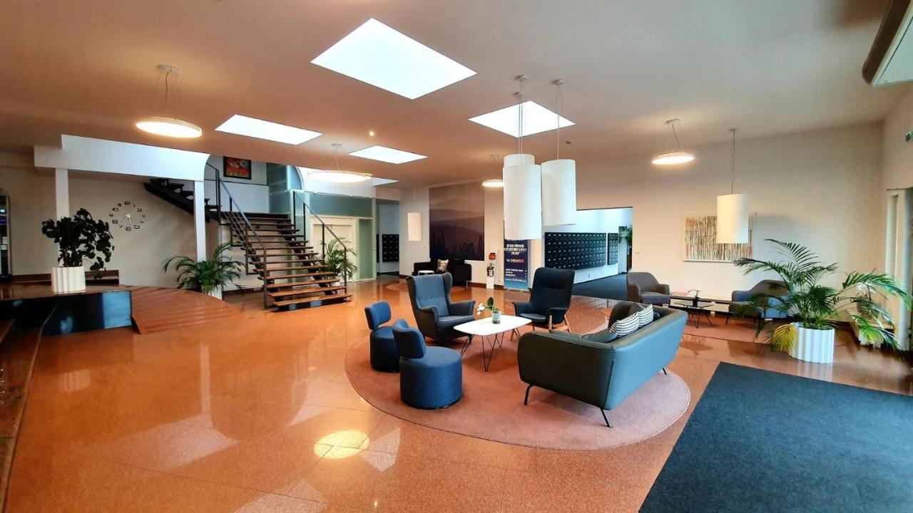 Luxury Apartment Vbloku Praga Exterior foto