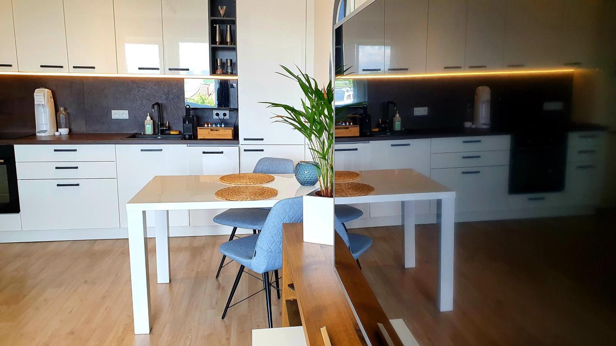 Luxury Apartment Vbloku Praga Exterior foto